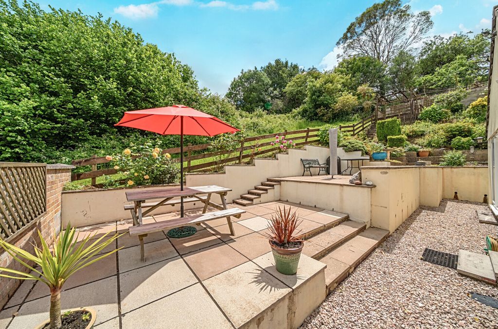 Property photo 2 of 16 2 - 1469662-4-6A1F2E8...