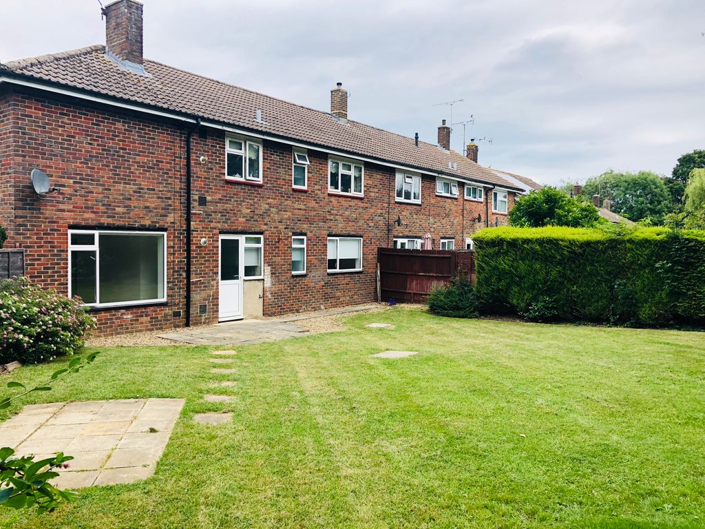 Property photo 2 of 7