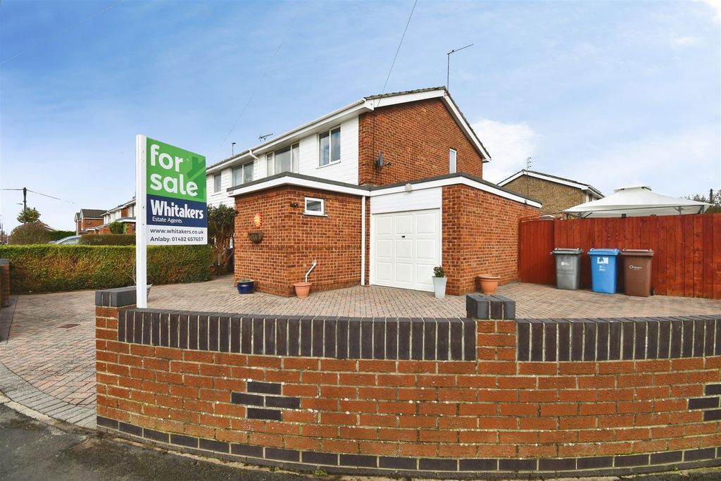 Property photo 2 of 21 59256E34-U 20 2836 29.Jpg