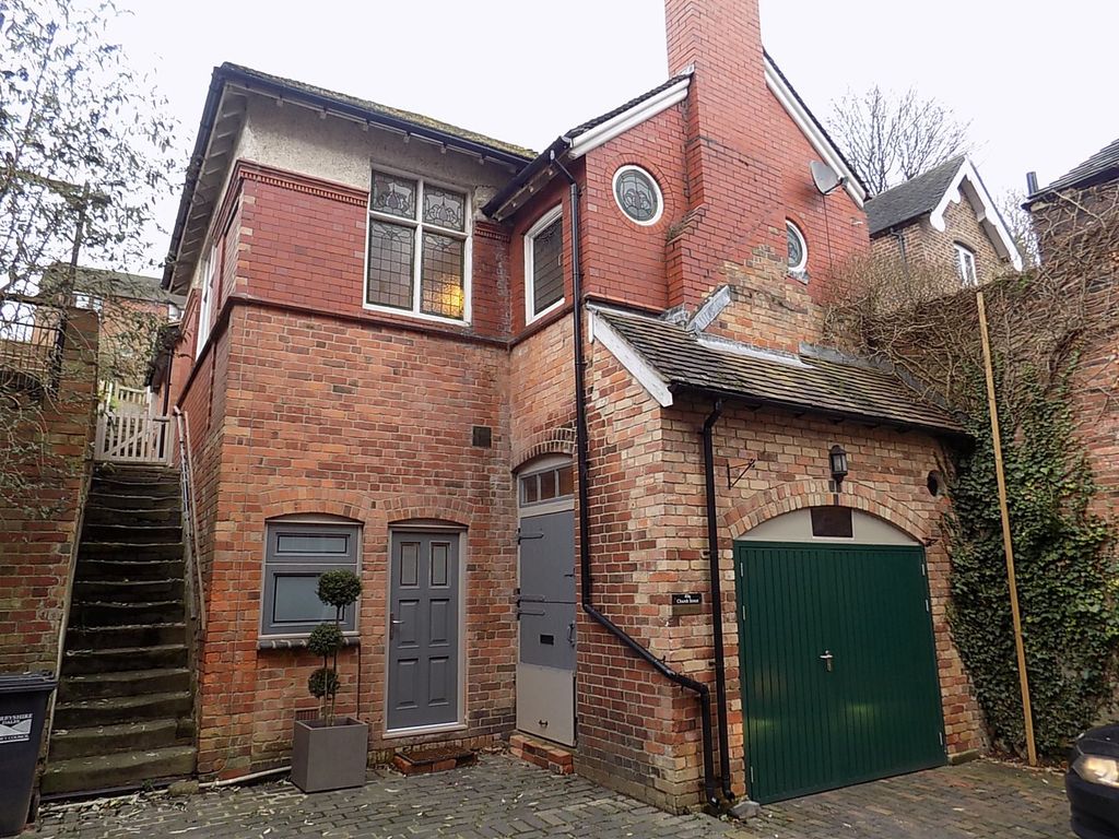Property photo 1 of 13 Exterior