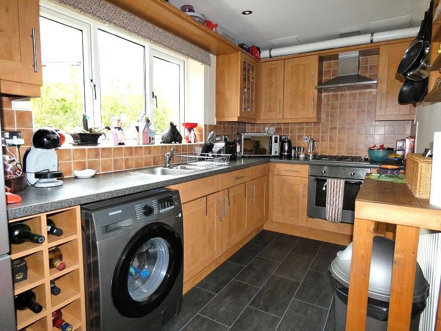 Property photo 2 of 7