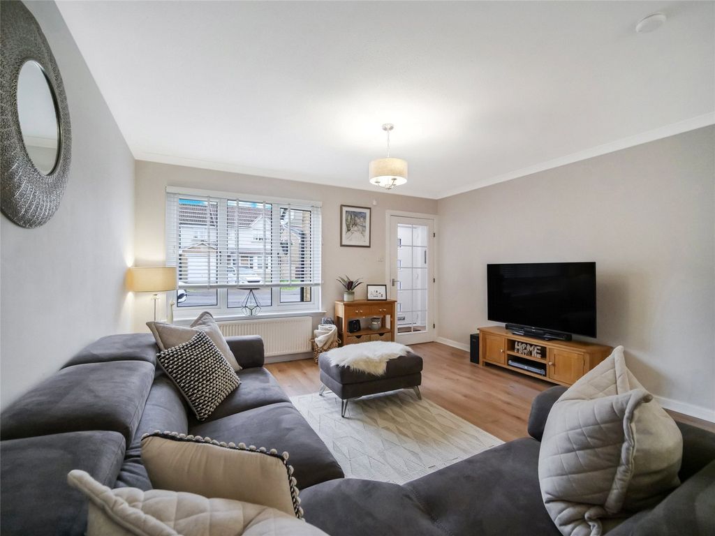 Property photo 3 of 23 Picture No. 04