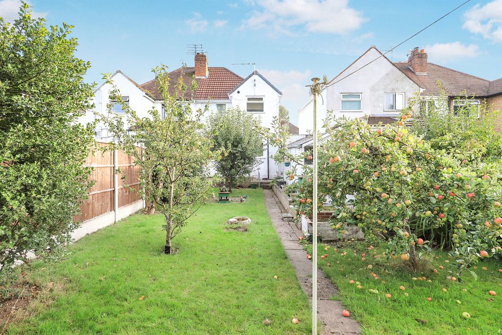 Property photo 2 of 17