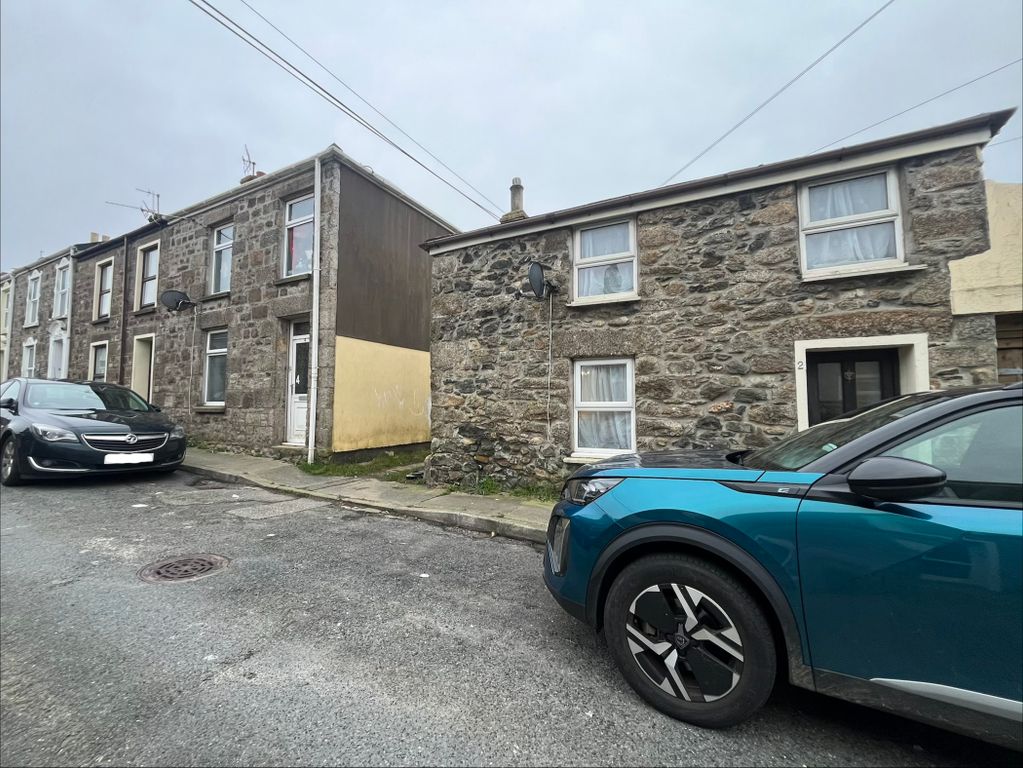 Property photo 1 of 14 Front