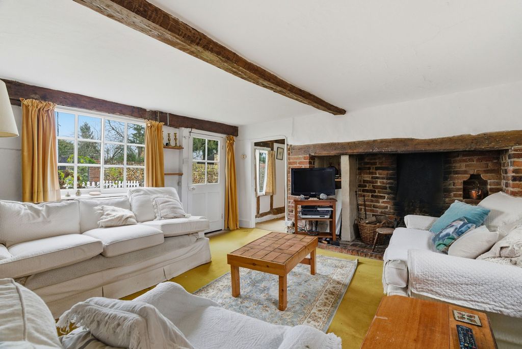 Property photo 2 of 22