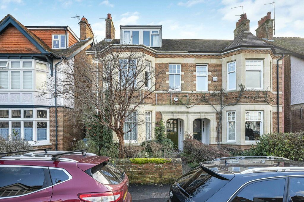 Property photo 2 of 31 Picture No. 55