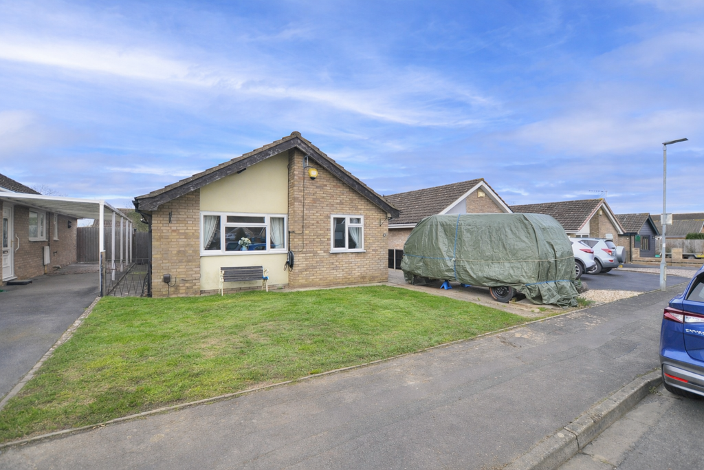 Property photo 1 of 11