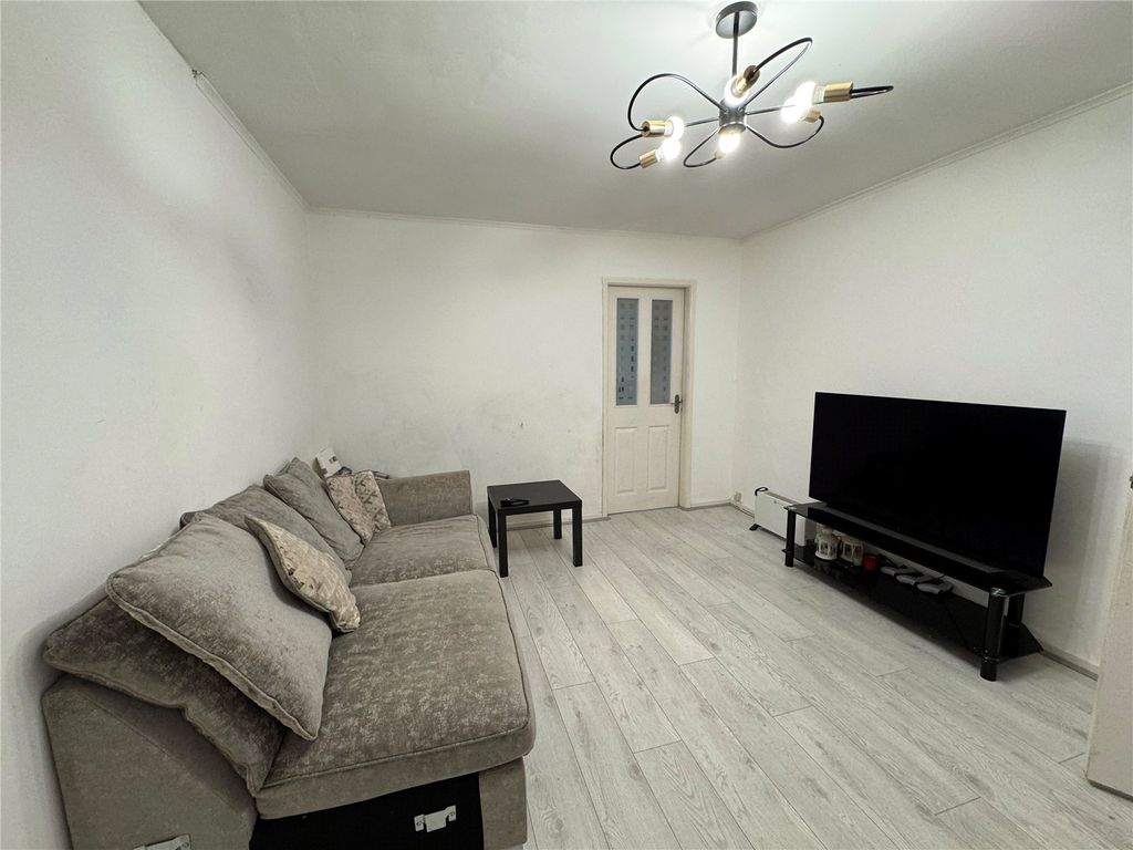 Property photo 3 of 13 Picture No. 13