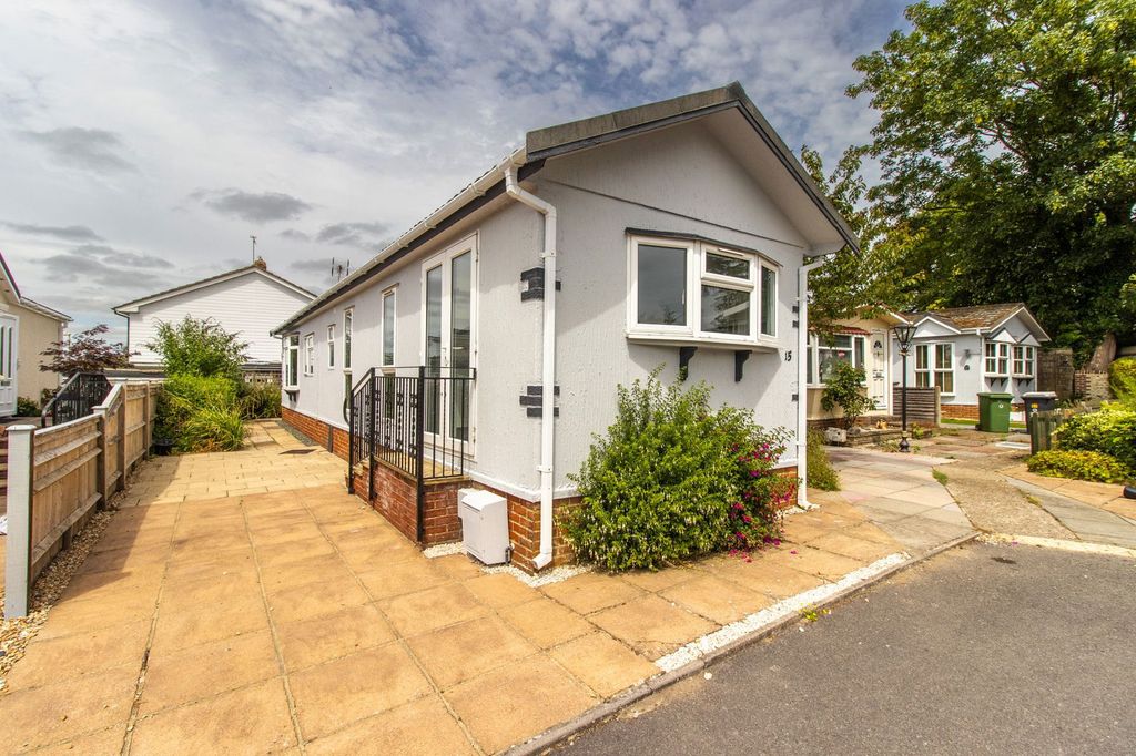 Property photo 3 of 9