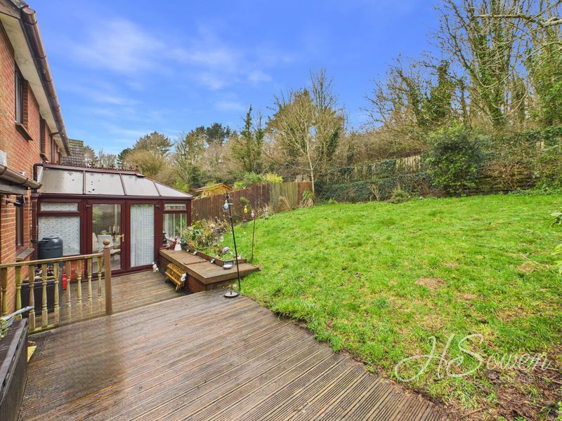 Property photo 2 of 17 Photo 18