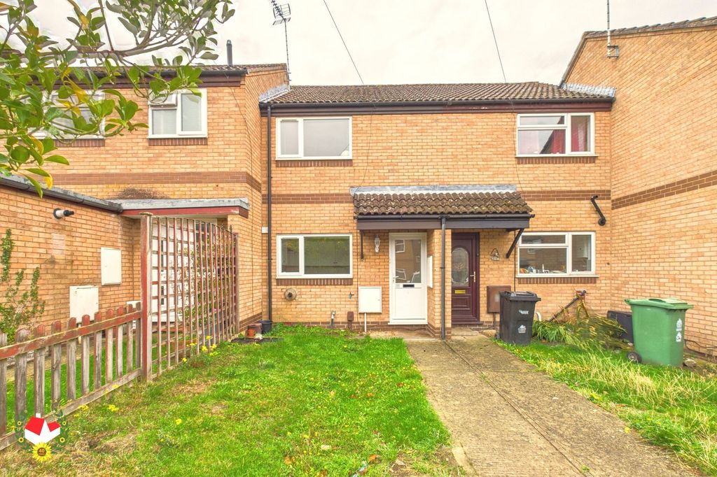 Property photo 1 of 8