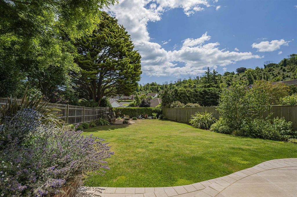 Additional image 26 of 4 bed detached house for saleWoodberry, Cranborne Avenue, Eastbourne BN20