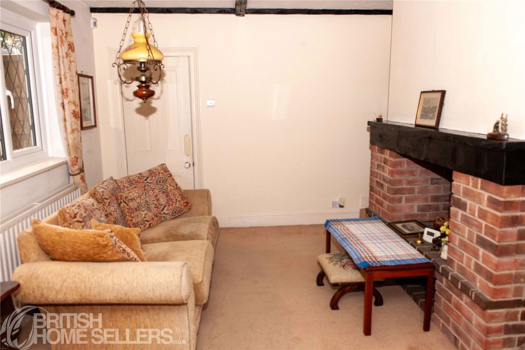 Property photo 2 of 49 Picture No. 04