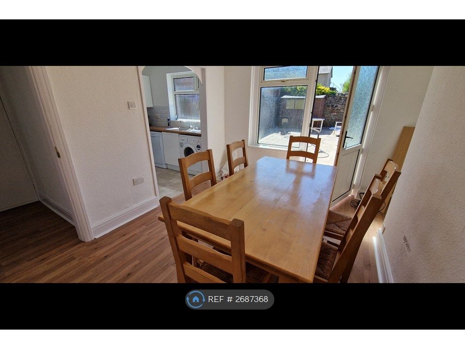 Property photo 1 of 12 Dining Room