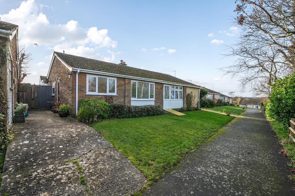 Property photo 2 of 18 Front Aspect