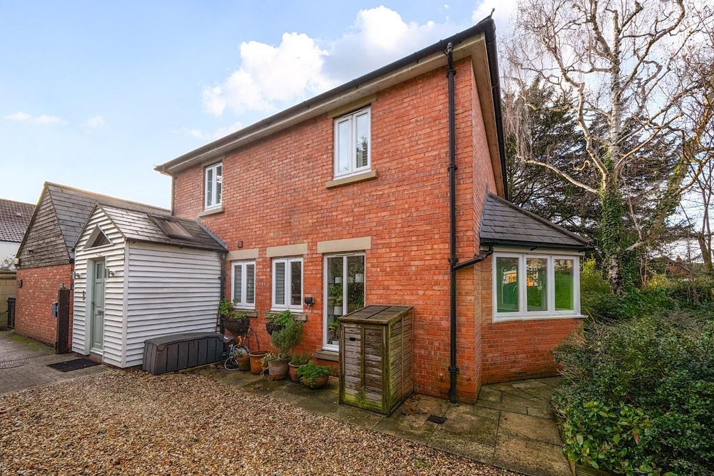 Property photo 1 of 17 1394421-2-6949349E39915.Jpg