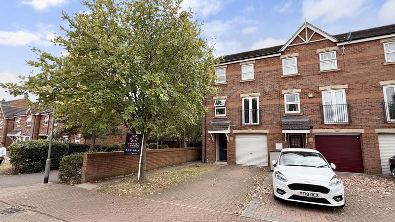 Property photo 1 of 16 Photo 18