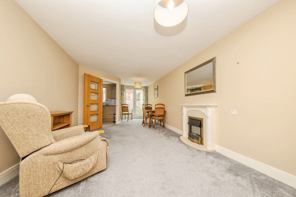 Property photo 2 of 13 Pbox-Img.Jpg