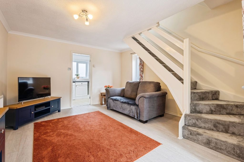 Property photo 3 of 19 Pbox-Img.Jpg