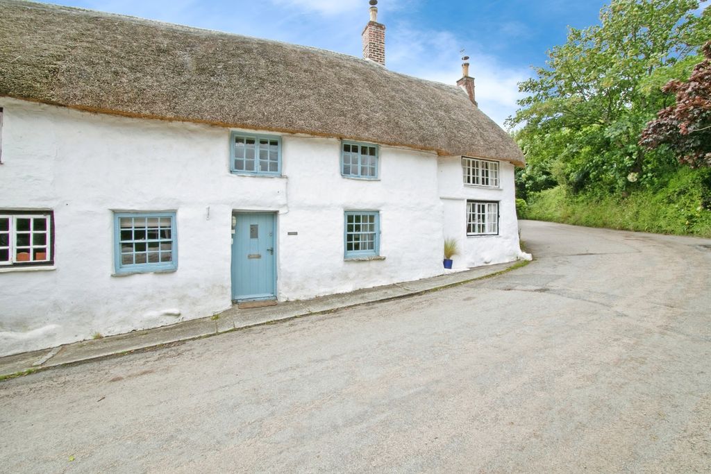 Property photo 1 of 33 Photo