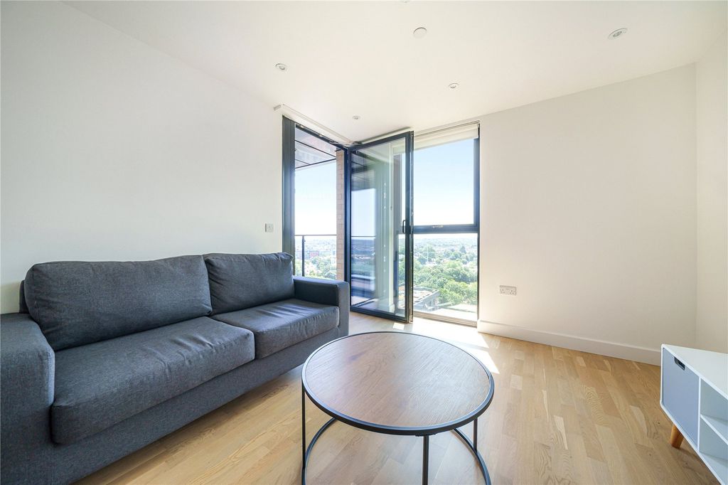 Property photo 1 of 17 Picture No. 31