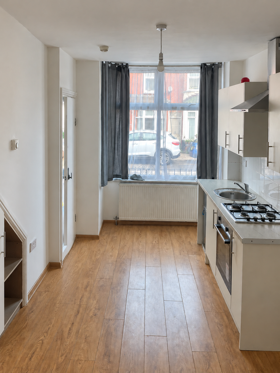 Property photo 1 of 5