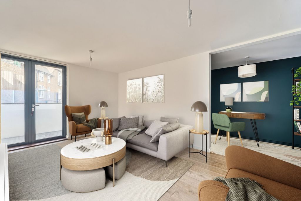 Property photo 1 of 17