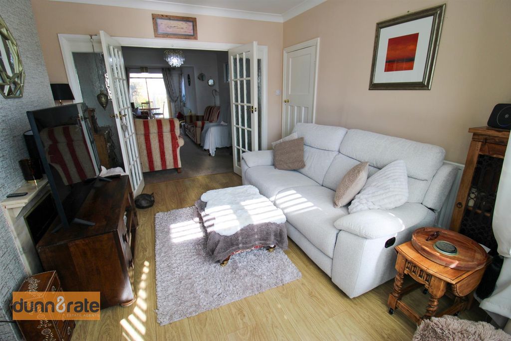 Property photo 3 of 27 Img_8816.Jpg