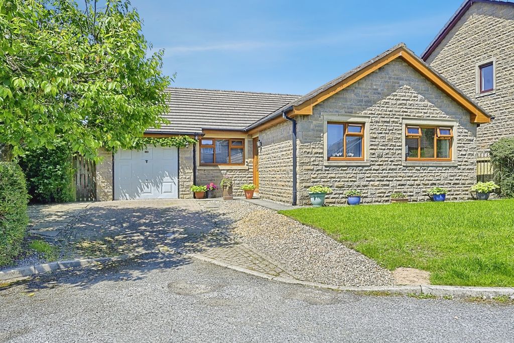 Property photo 1 of 20 Pbox-Img.Jpg
