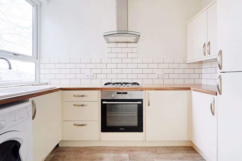 Property photo 1 of 19 Kitchen