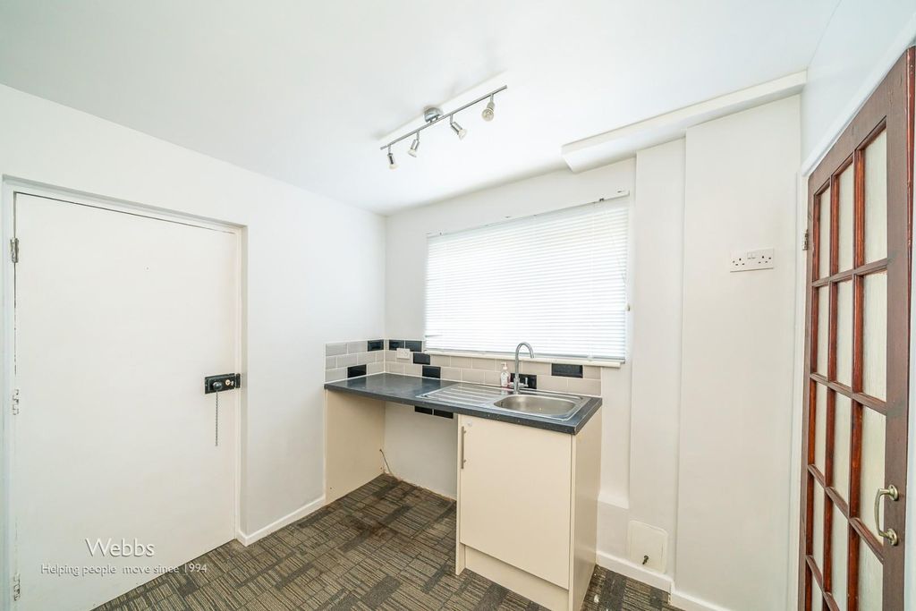 Property photo 3 of 28 Â© Webbs Estate Agents Â© (5 Of 29).Jpg