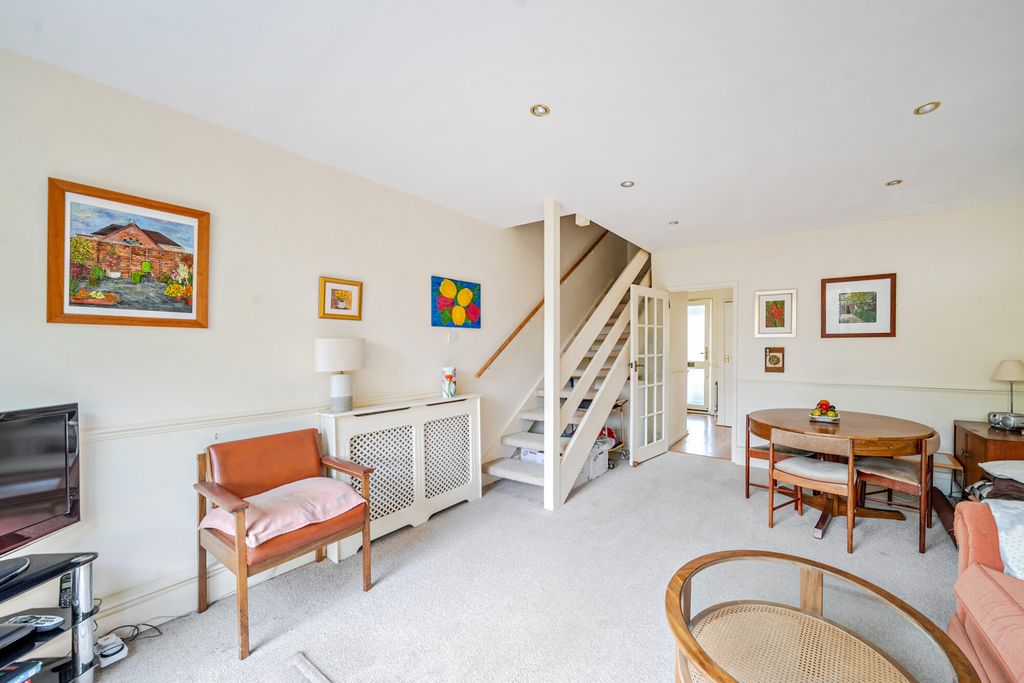 Property photo 2 of 12 1344283-16-68Adf5...