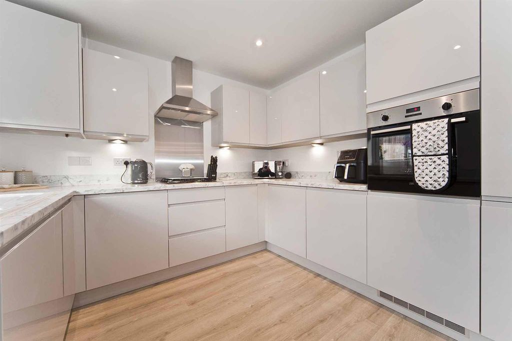 Property photo 3 of 23 Img_2075.Jpg