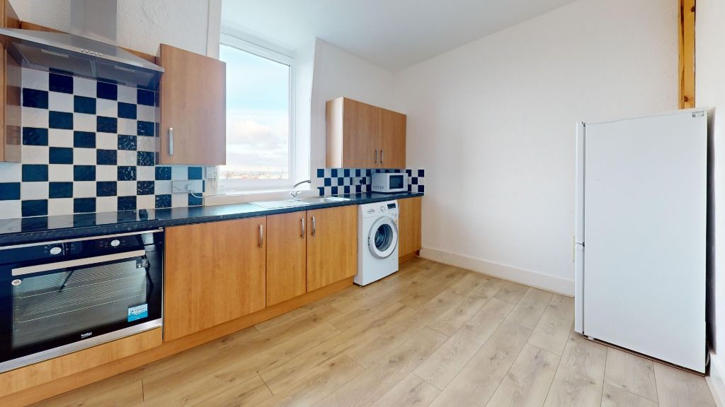 Property photo 3 of 12 Photo 3