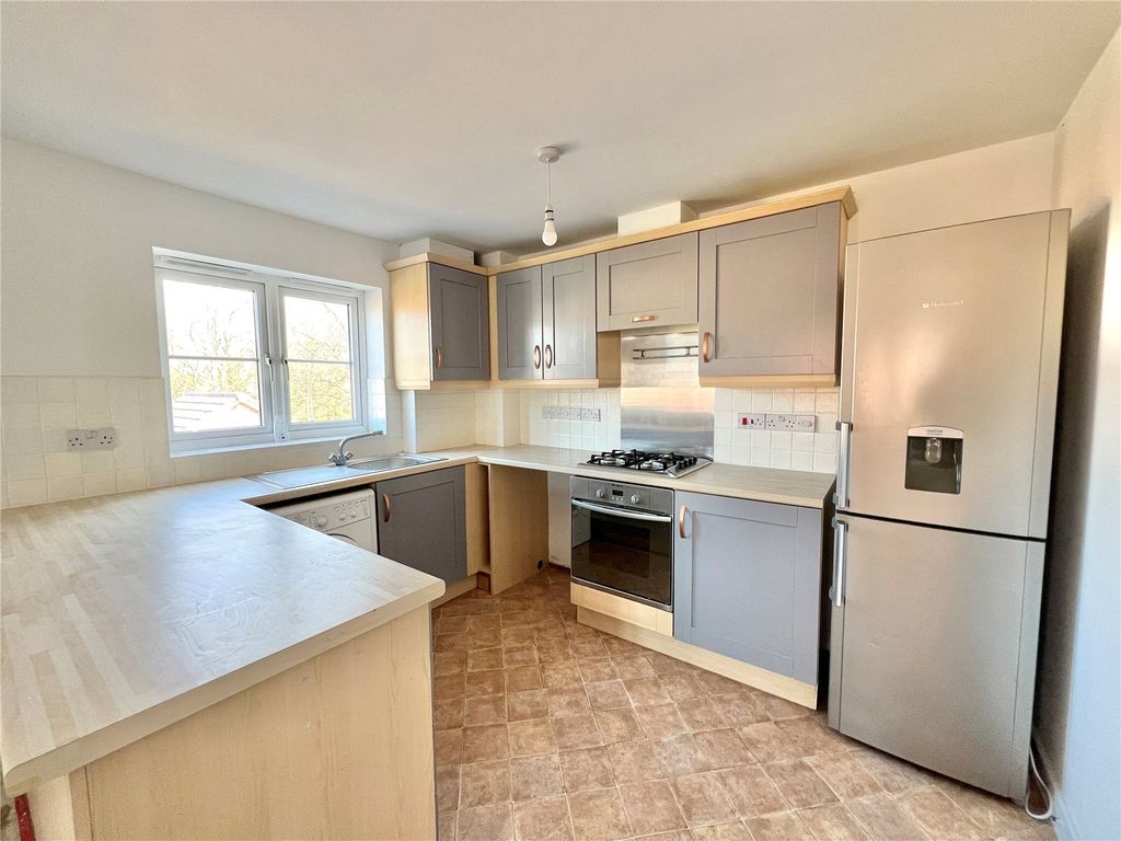 Property photo 3 of 6 Picture No. 05