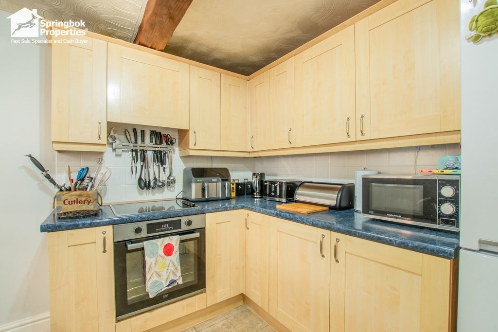 Property photo 2 of 14 Image 1