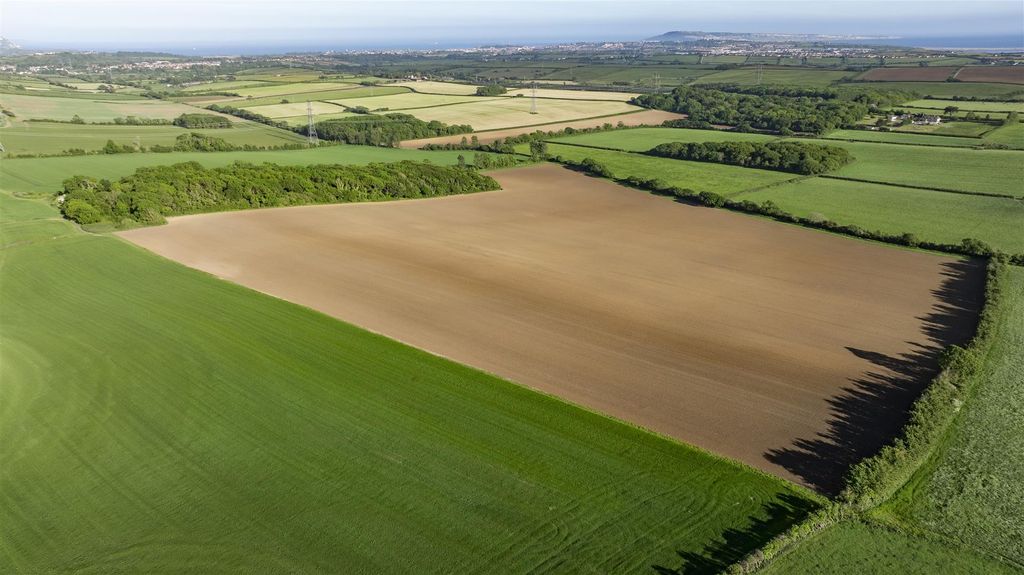 Property photo 3 of 13 Corton Farm - Land