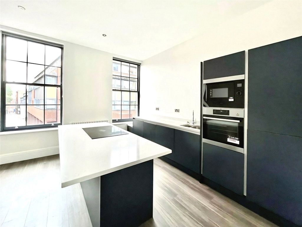 Property photo 2 of 9 Picture No. 19