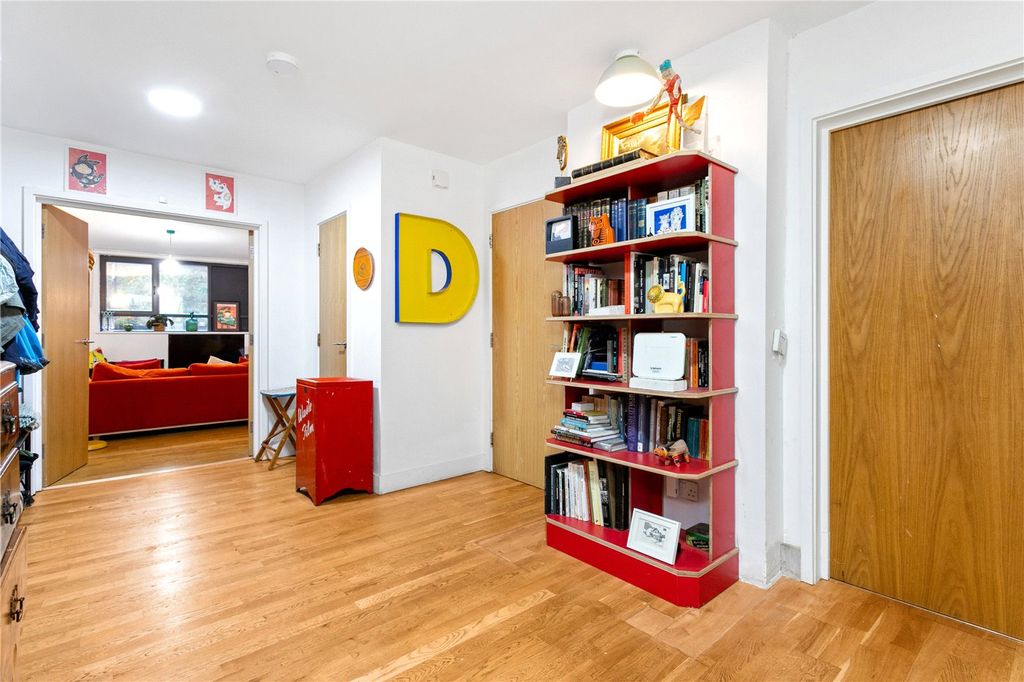 Property photo 3 of 11 Picture No. 04