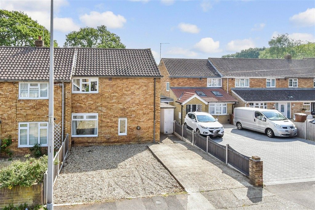 Property photo 1 of 11 External (Brochure)