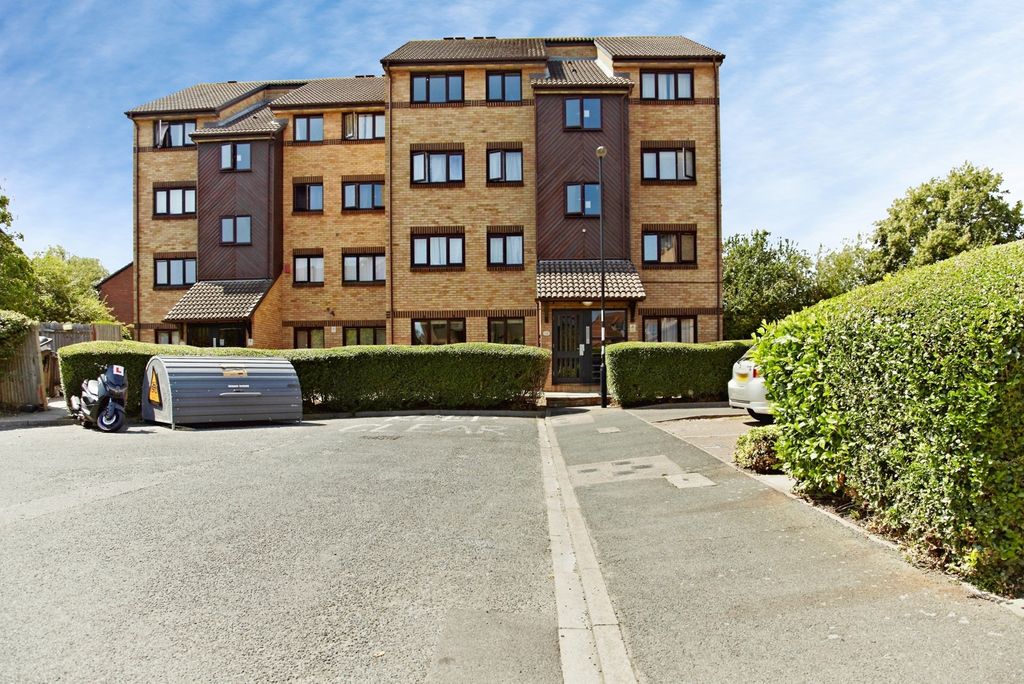 Property photo 1 of 16 Pbox-Img.Jpg