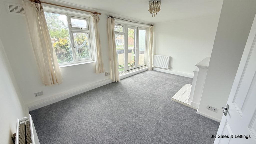 Property photo 2 of 11 20260420_103055271_Ios.Jpg