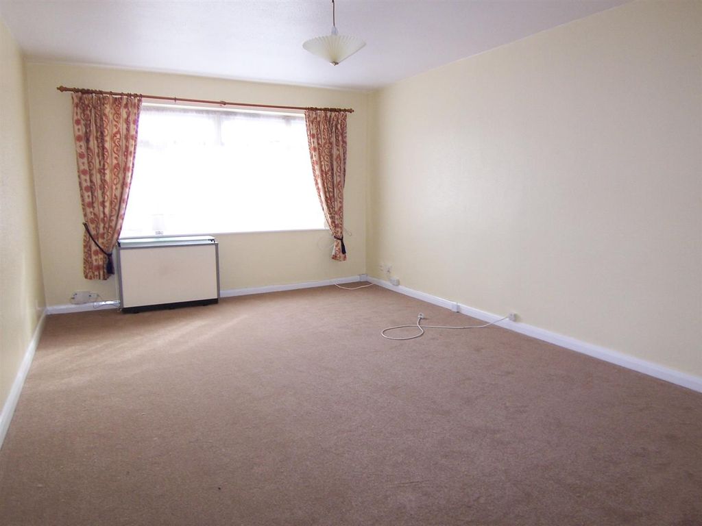 Property photo 2 of 8 Reception.Jpg