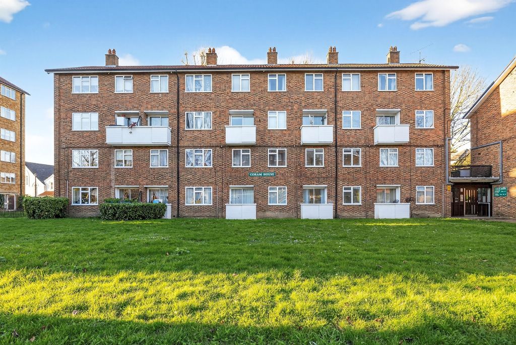 Property photo 1 of 30