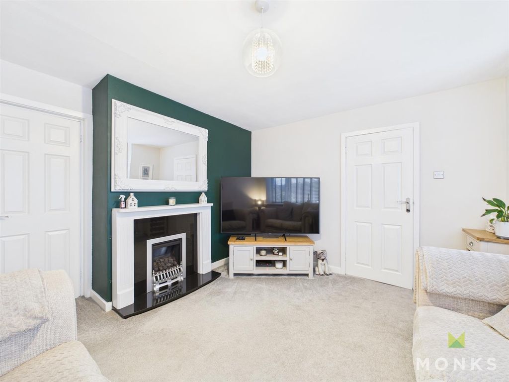 Property photo 3 of 21 Cam01520G0-Pr0313-Still008.Jpg