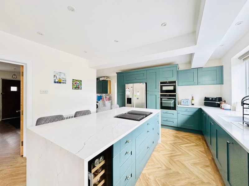 Property photo 2 of 25 Photo 10