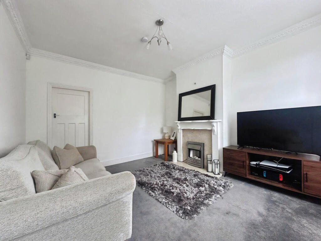 Property photo 2 of 11 Picture No. 02