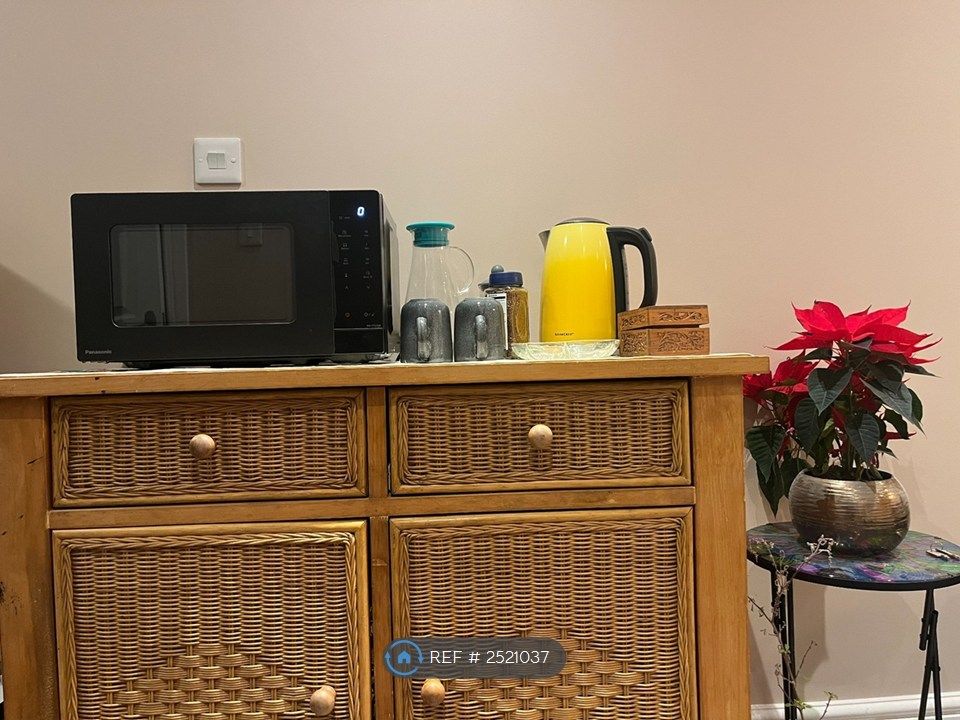 Property photo 3 of 13 Many Such Ample Storage