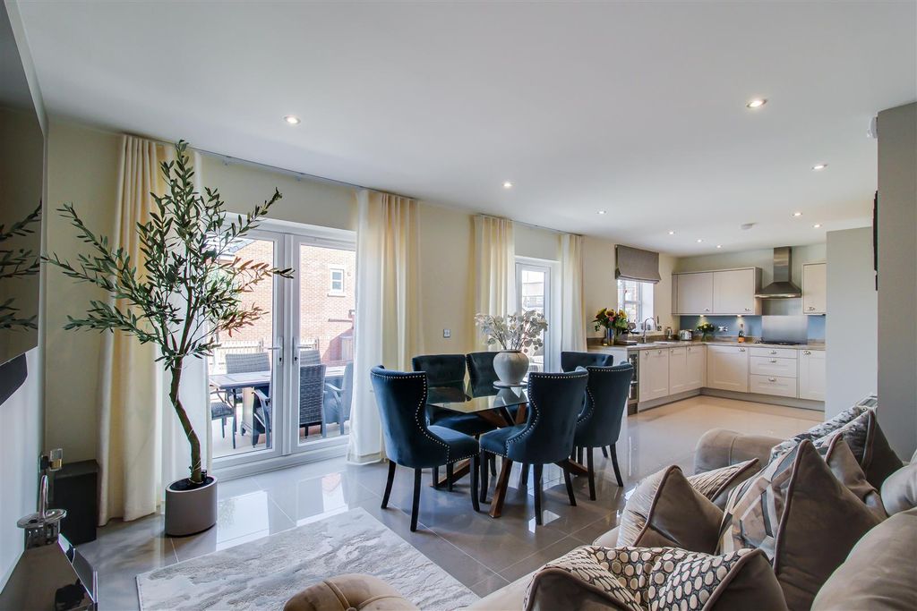 Property photo 3 of 24 Open Plan Kitchen/Dining/Living
