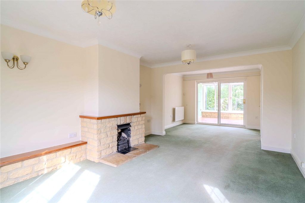 Property photo 3 of 18 Picture No. 06